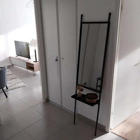 Apartment Cosy Proche